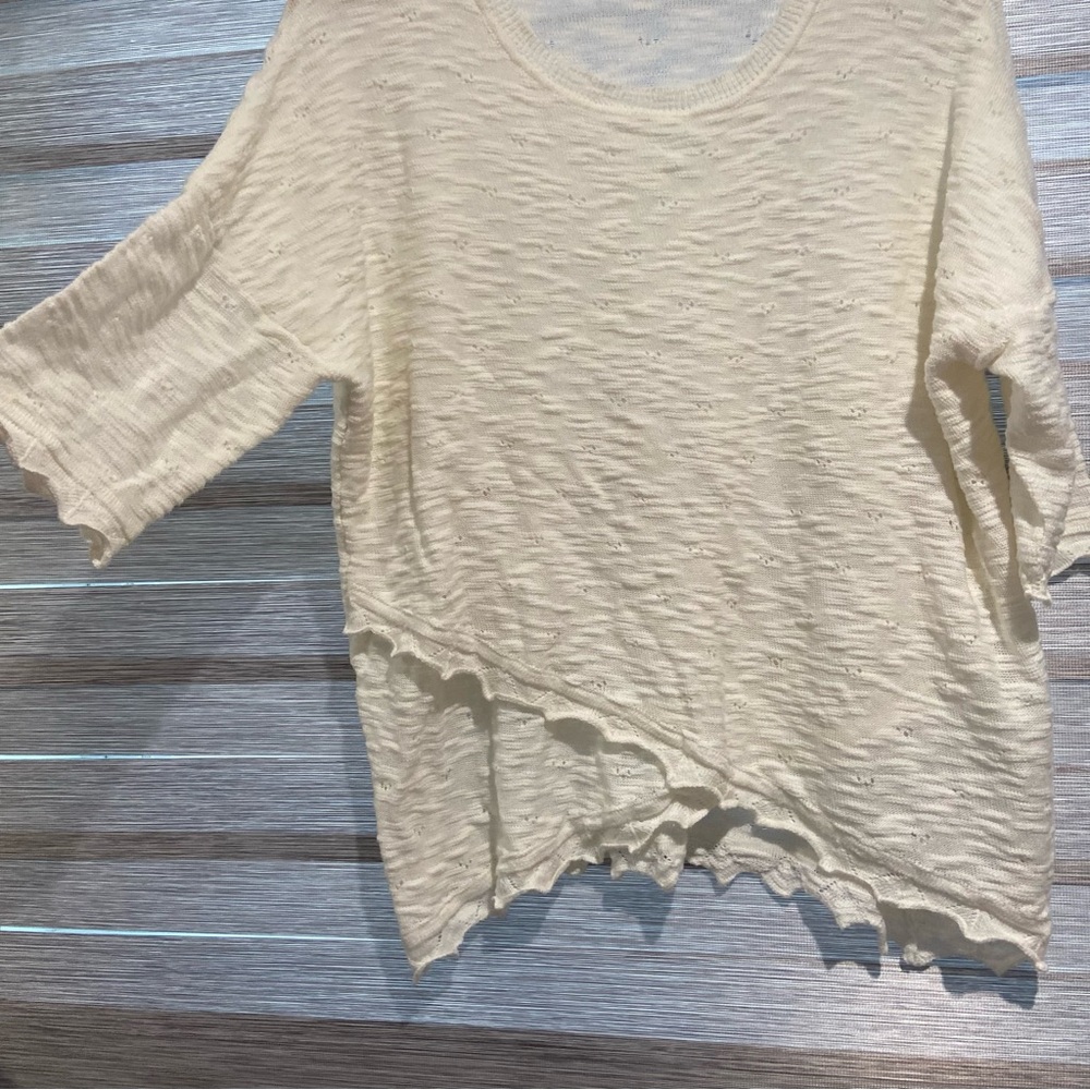 Democracy Top Shirt XLarge Adult cream Stretch Womens - Picture 2 of 6